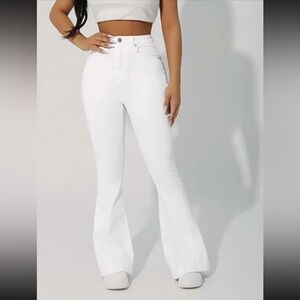 SHEIN Essnce High Waist Whip Stitch Flare Leg Jeans Women's White Heart Size 6